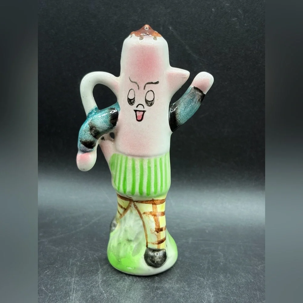 Vintage Hand Painted Anthropomorphic Coffee Pot Figure Ceramic Seasoning Shaker
